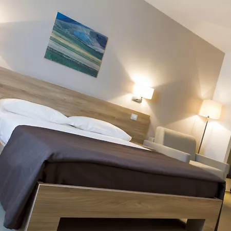 Dimorae And - Hotell Civitanova Marche